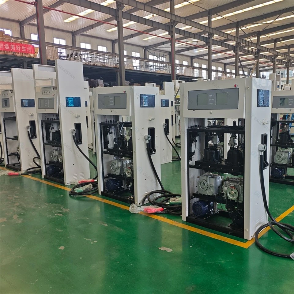 Space-Saving Fuel Gas Pump Space-Saving Fuel Gas Pump